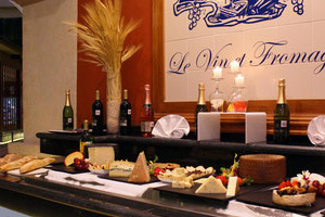 Le Vin et Fromage